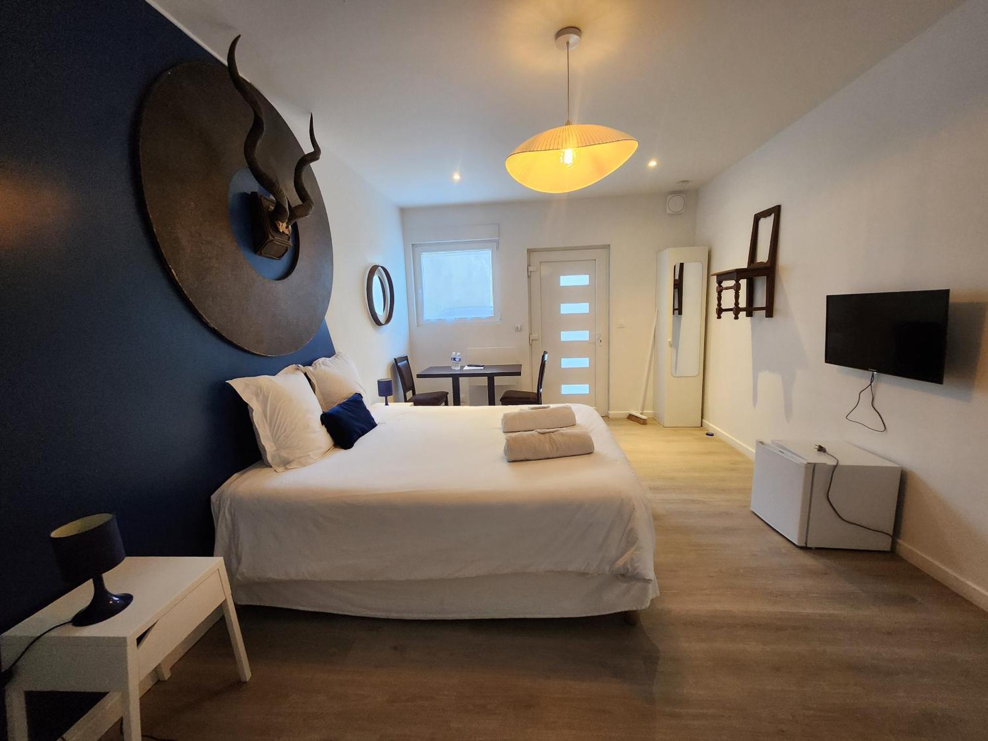 Chambres Privees Hyper-Centre Epernay Lit 160X200Cm ภายนอก รูปภาพ