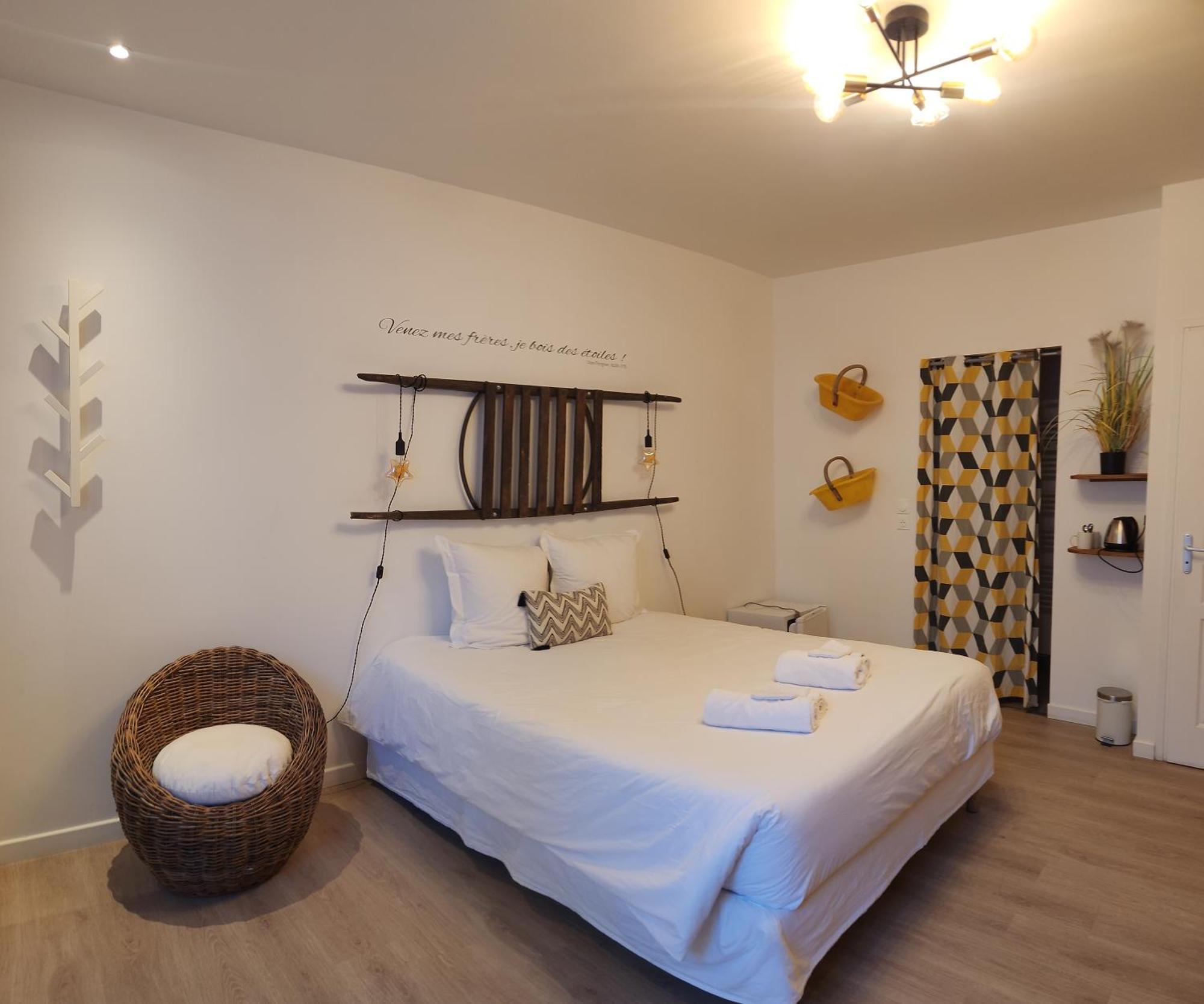 Chambres Privees Hyper-Centre Epernay Lit 160X200Cm ภายนอก รูปภาพ