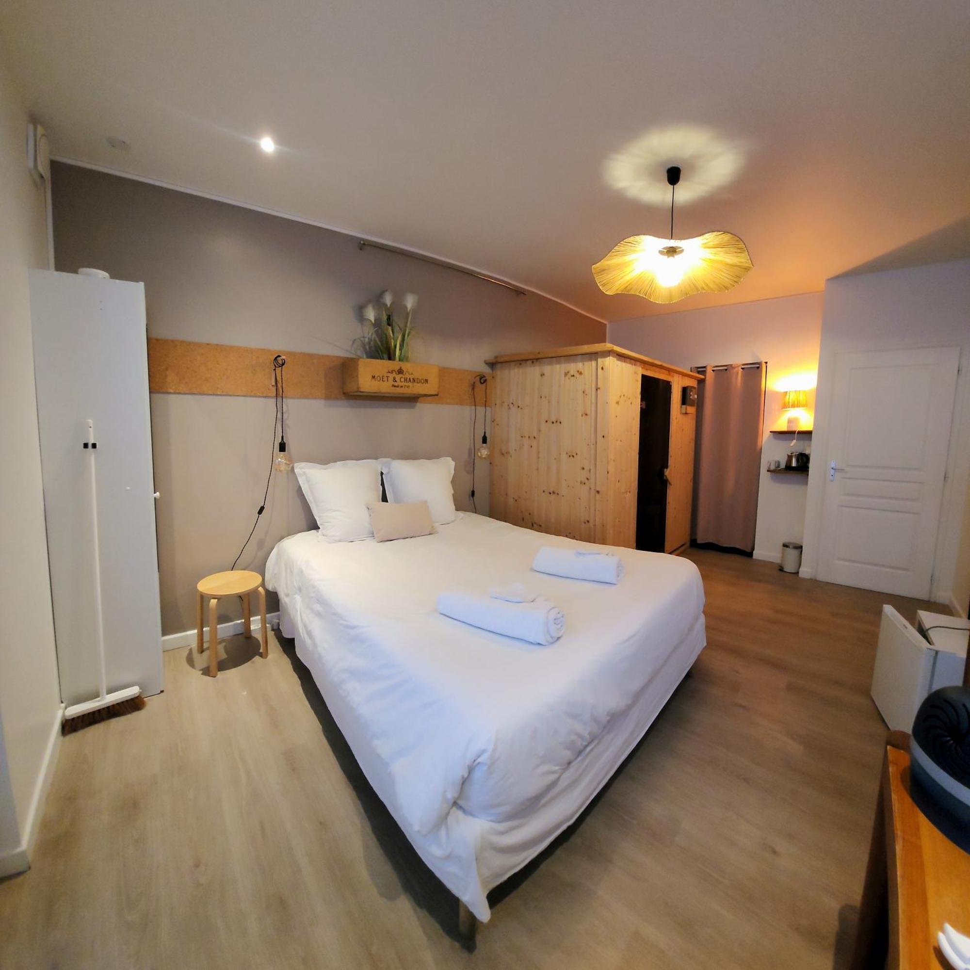 Chambres Privees Hyper-Centre Epernay Lit 160X200Cm ภายนอก รูปภาพ